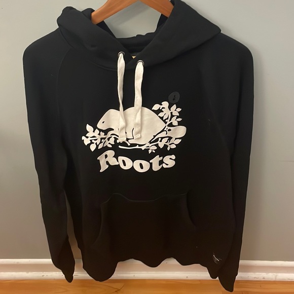 Other - Mens Roots Sweater Size Large